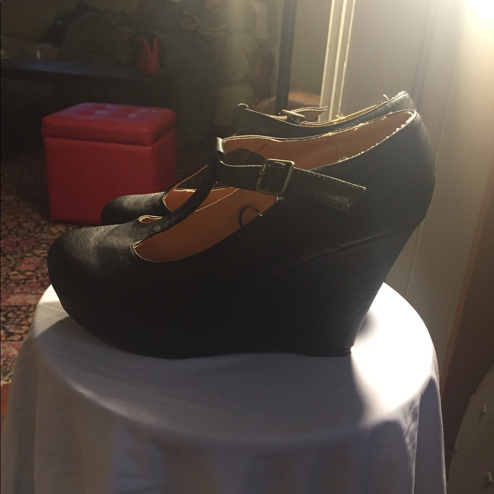 Platform Mary Janes